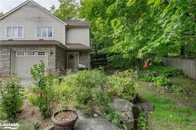 20 Dairy Lane B4, Huntsville, On P1h 2l1