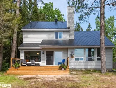 57 Bernard Crescent, Strong, On P0a 1z0
