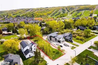 110 Lendvay Alley, Blue Mountains, On L9y 0s3