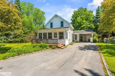 48 Water Street, Minden Hills, On K0m 2k0