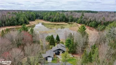 1206 Dickie Lake Road W, Lake Of Bays, On P0b 1a0