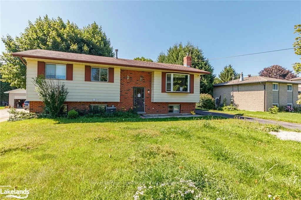 Detached in Meaford