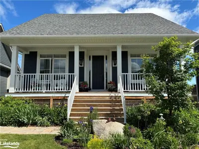 300 Yellow Birch Crescent, Blue Mountains, On L9y 0r4