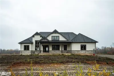 173 Alexandria Street, Georgian Bluffs, On N4k 0g2