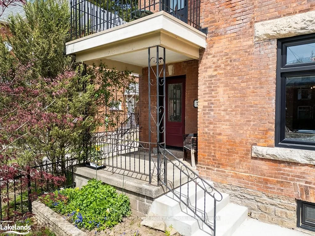 715 4TH Avenue E, Owen Sound, ON N4K 2N5