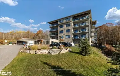 11b Salt Dock Road 303, Parry Sound, On P2a 3b6