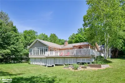14a Fraser Road, Seguin, On P0c 1j0