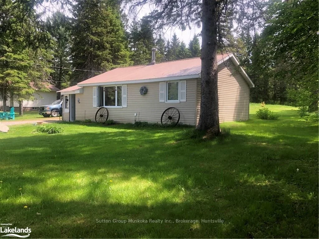 25 Doe Lake Road, Armour, On P0a 1l0