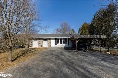 36 Anthony Court, Huntsville, On P1h 1t2