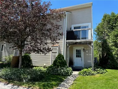 127 Alfred Street W 38, Blue Mountains, On N0h 2p0