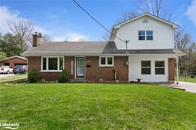 114 Wellington Street, Grey Highlands, On N0c 1c0
