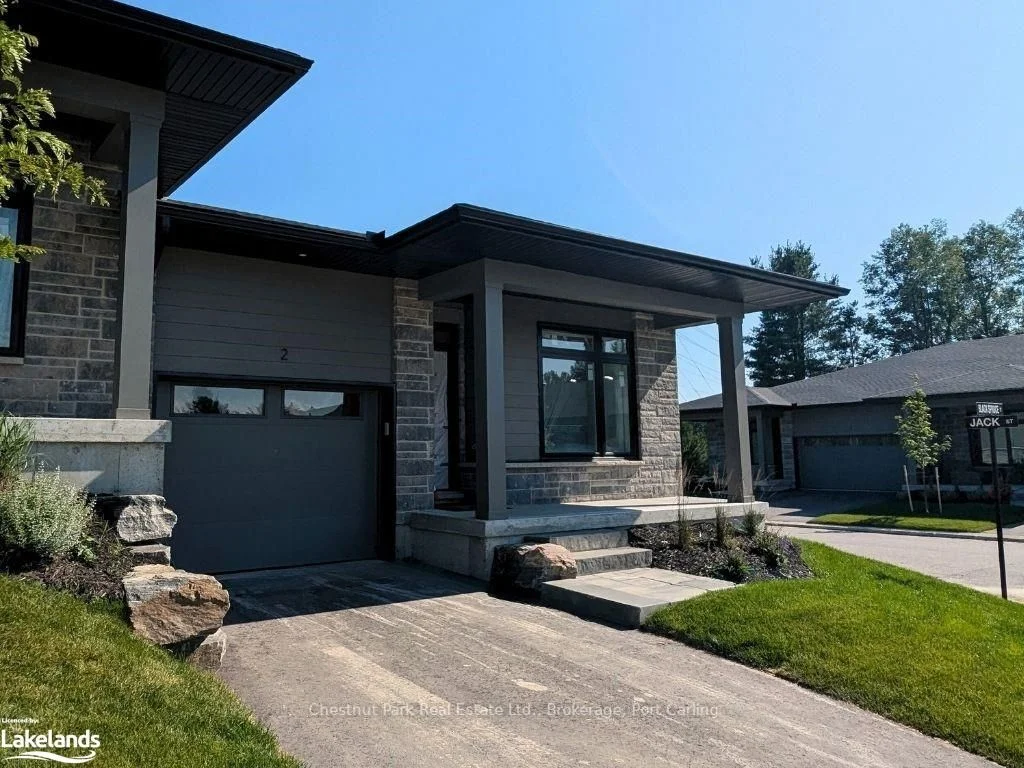 2 Black Spruce Street, Huntsville, On P1h 1m3