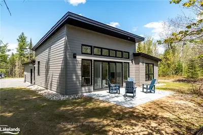 585 Airport Road, Joly, On P0a 1z0