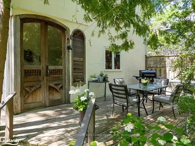 37 Elma Street S, Blue Mountains, On N0h 2p0