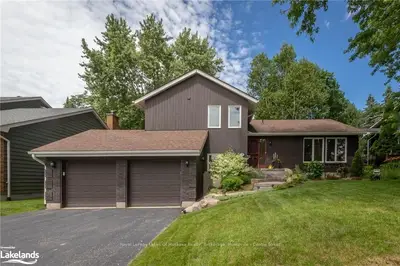 30 Lake Drive, Huntsville, On P1h 1e8