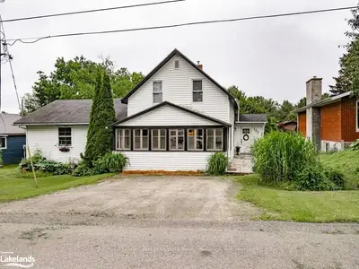 132 Holditch Street, Bracebridge, On P1l 1e7