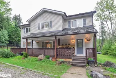 105 White House Road, Huntsville, On P1h 2j3