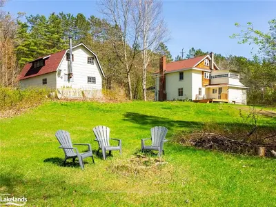 2078 Manitoba Street, Bracebridge, On P1l 1x4