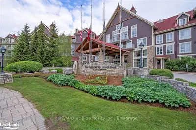 Condo Apartment in Blue Mountains