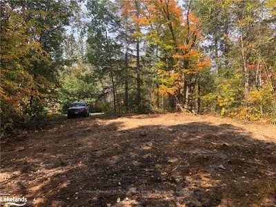 Vacant Land in Machar