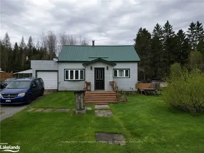 36 East Road, Parry Sound Remote Area, On P0h 1s0