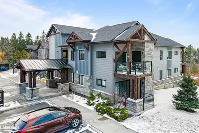 10 Beckwith Lane 201, Blue Mountains, On L9y 3b6