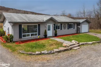 1072 Old North Road, Huntsville, On P1h 2j4