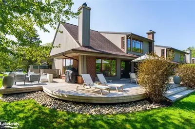 2 Donald Drive, Muskoka Lakes, On P0b 1j0