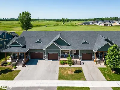 28 Fairway Lane, Saugeen Shores, On N0h 2c3