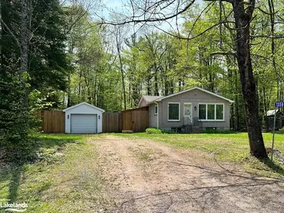 1359 Clement Lake Road, Highlands East, On K0l 3c0