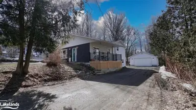 35 Yonge Street, Huntsville, On P1h 1v1