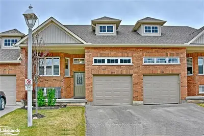204 Macintosh Lane, Meaford, On N4l 0a5