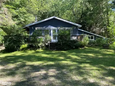 40 Bridgeview Lane, Huntsville, On P1h 2n5