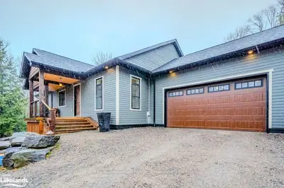 440 Britannia Road, Huntsville, On P1h 2j3
