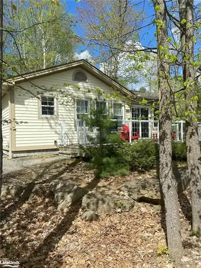 1052 Rat Bay Road 109-7, Lake Of Bays, On P1h 2j6