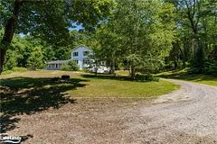 355 Stephenson Road 2, Huntsville, On, P0b 1m0