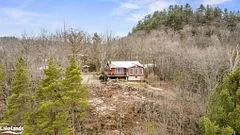 1023 COVE Road, Muskoka Lakes, ON P0B 1M0