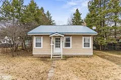 6 West Road, Huntsville, On P1h 1k9