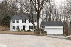 74 Woodland Drive, Bracebridge, On P1l 1m2