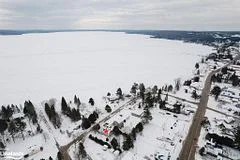 16 Mcdermott Street, Sundridge, On P0a 1z0