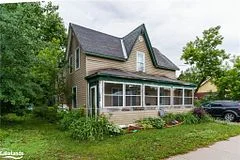 16 Bridge Street, Lake Of Bays, On P0b 1a0