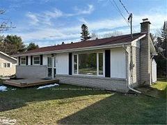 23 QUEEN Street, Sundridge, ON P0A 1Z0