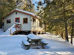 1066 FRANCIS Road, Minden Hills, ON K0M 2K0