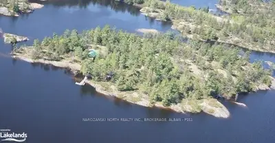 Pcl 3828 Pickerel River *boat Access, Parry Sound Remote Area, On, P0m 1a0