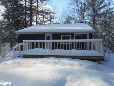 1079 South Kahshe Lake Road, Gravenhurst, On P0e 1g0