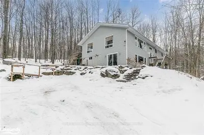 41 Old Ferguson Road, Huntsville, On P1h 2j2
