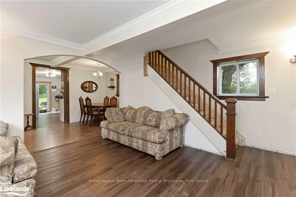 72 William Street, Parry Sound, On P2a 1v1