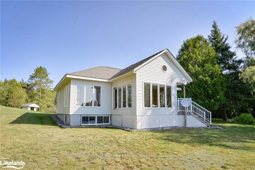 93 Steeles (lake Joseph) Road, Seguin, On P0c 1j0