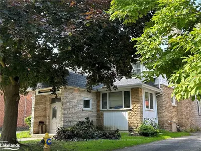 652 3rd Avenue E, Owen Sound, On N4k 2k1