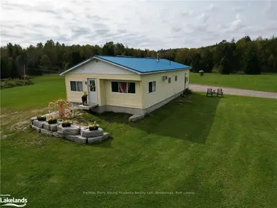 4705 522, Parry Sound Remote Area, ON, P0H 1J0